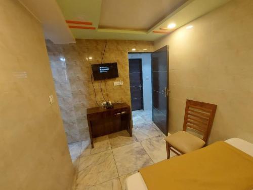 Glitz Hotels Sai Guest House - Nr Inorbit Mall Vashi Nova Bombaim Exterior foto