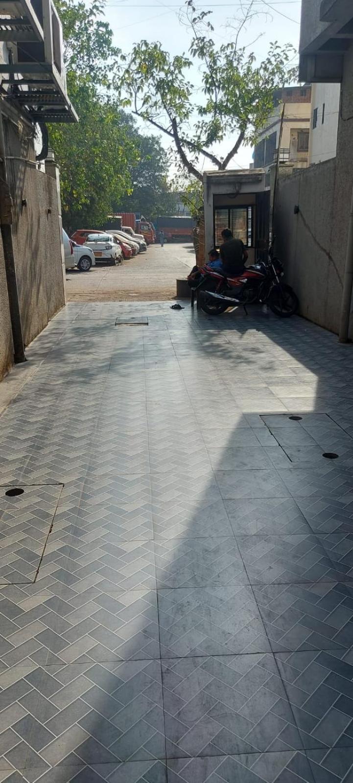 Glitz Hotels Sai Guest House - Nr Inorbit Mall Vashi Nova Bombaim Exterior foto
