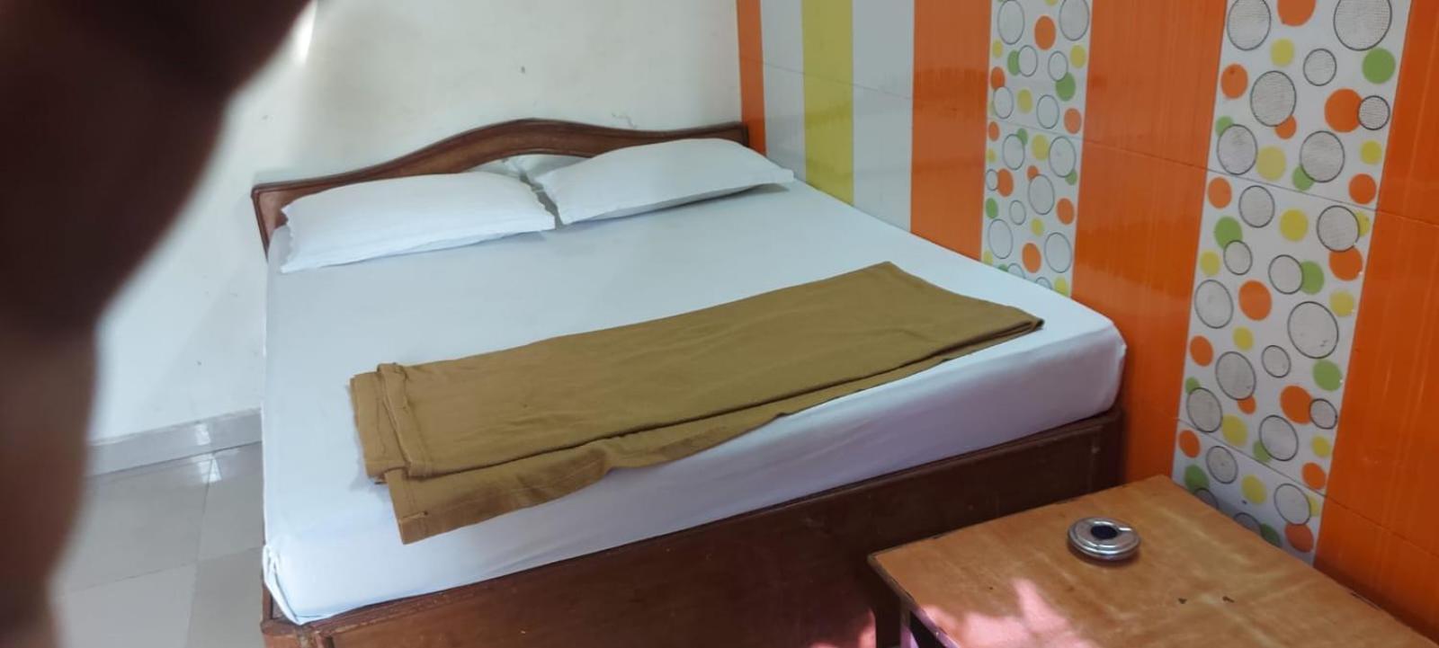 Glitz Hotels Sai Guest House - Nr Inorbit Mall Vashi Nova Bombaim Exterior foto